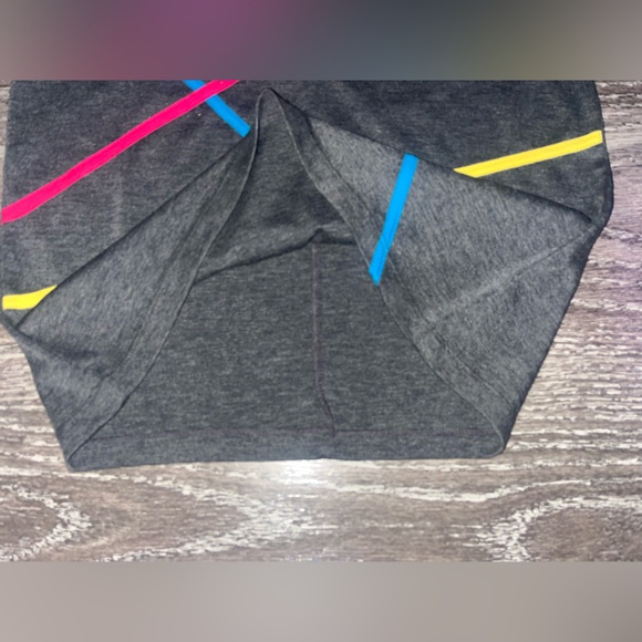 Basic House; size large body con mini skirt - Picture 2 of 5